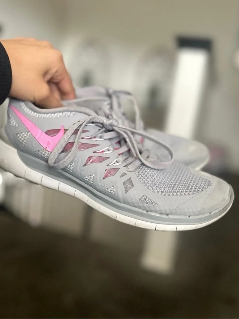 Nike Women’s Shoes Size 8 0131